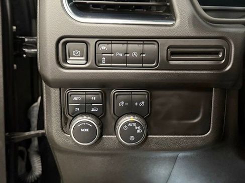 Used 2023 Chevrolet Tahoe LT image 15