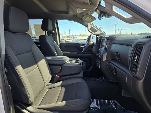 Used 2024 Chevrolet Silverado 1500 Custom Trail Boss image 10