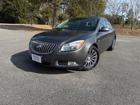 Used 2011 Buick Regal CXL Turbo w/ TO2 Preferred Equipment Group image 31