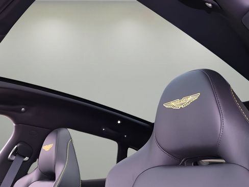 Used 2023 Aston Martin DBX 707 AWD/4WD image 33