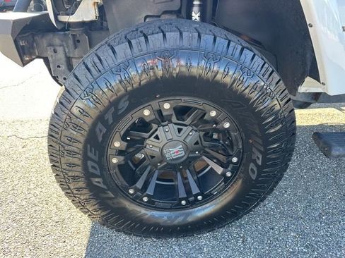 Used 2017 Jeep Wrangler Unlimited Sahara w/ Dual Top Group image 36