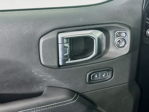 Used 2023 Jeep Wrangler Sahara w/ Cold Weather Group image 15