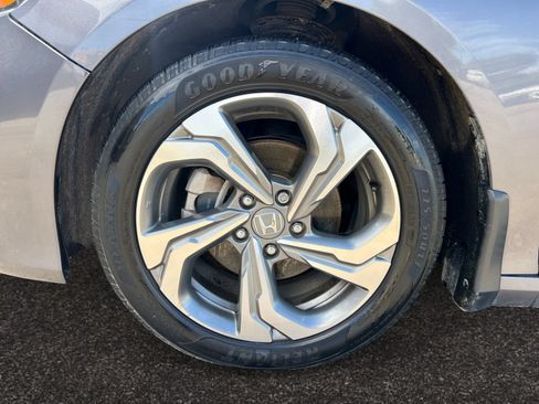 Used 2019 Honda Accord EX-L image 14