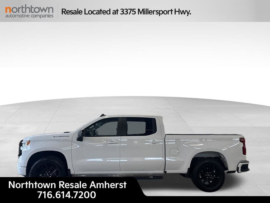 Used 2025 Chevrolet Silverado 1500 RST w/ Convenience Package II AWD/4WD image 2