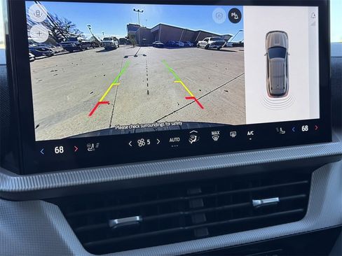 Certified 2025 Ford Explorer Active w/ Active Comfort Package image 18