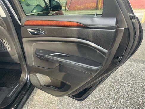 Used 2014 Cadillac SRX Luxury AWD/4WD image 26