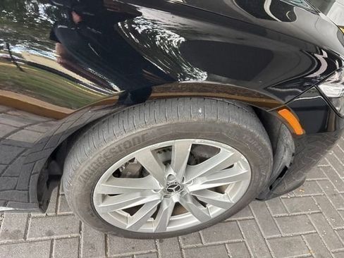 Used 2025 Mercedes-Benz S 500 4MATIC image 2