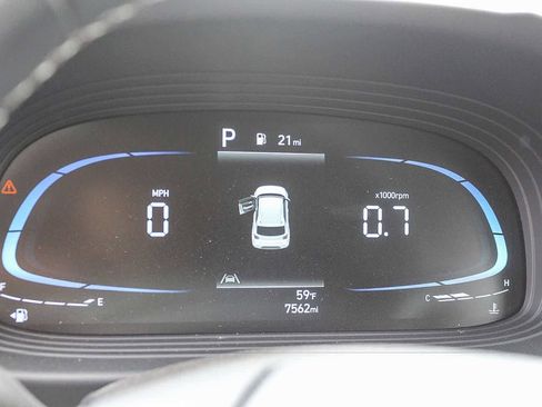 Certified 2023 Hyundai Venue SEL w/ Cargo Package FWD image 28