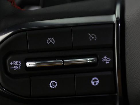 Used 2026 GMC Yukon AT4 Ultimate image 26