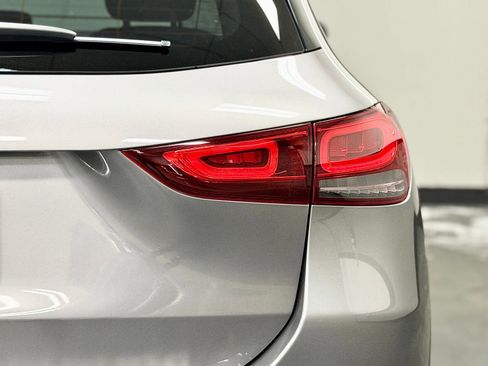 Used 2022 Mercedes-Benz GLA 250 image 13