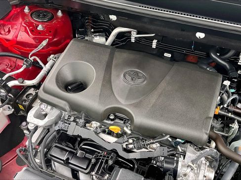 Used 2025 Toyota RAV4 LE image 35