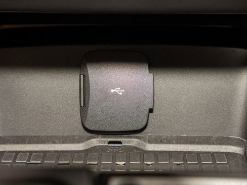 Used 2024 Ford Bronco Outer Banks image 16