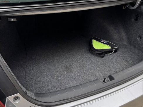 Used 2017 Honda Accord EX image 13