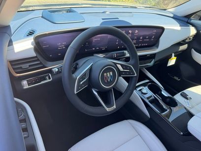 New 2025 Buick Envision Avenir