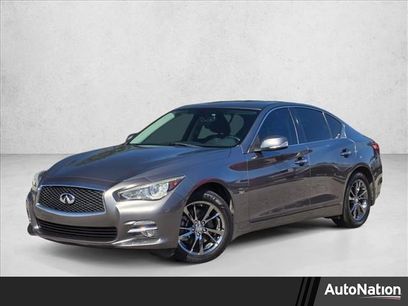 Used 2017 INFINITI Q50 Signature Edition w/ All Weather Package (L93)