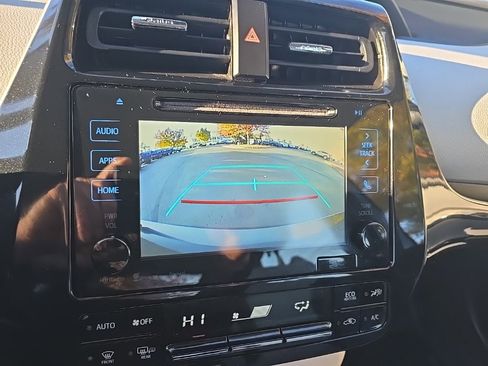 Certified 2018 Toyota Prius Prime Plus image 27