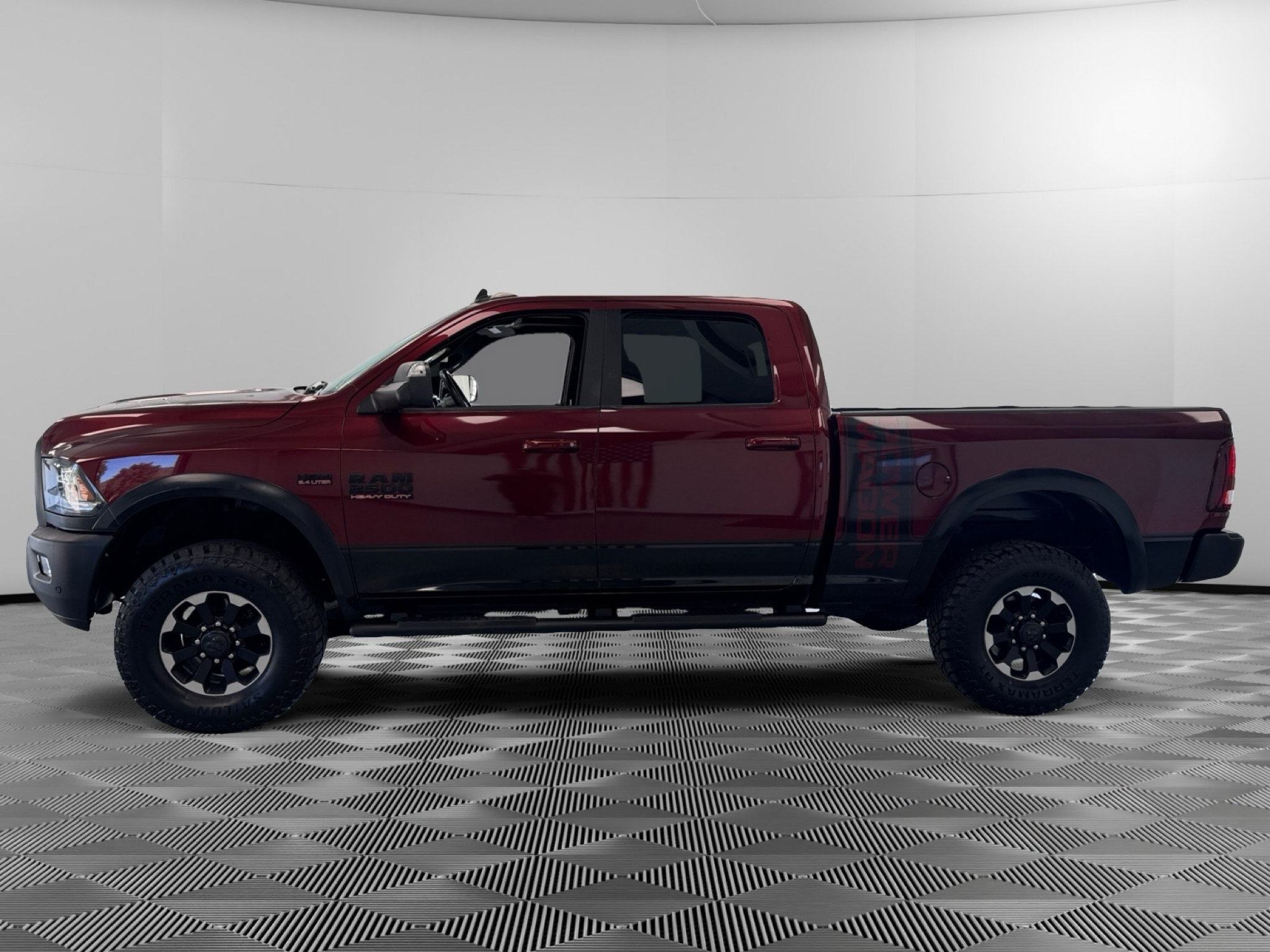 Used 2018 RAM 2500 Power Wagon w/ Leather & Luxury Group AWD/4WD image 5