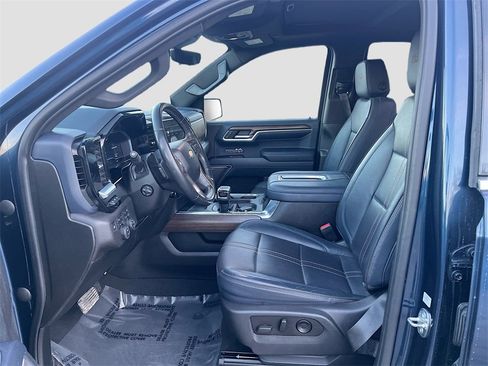 Used 2022 Chevrolet Silverado 1500 High Country w/ High Country Premium Package image 22