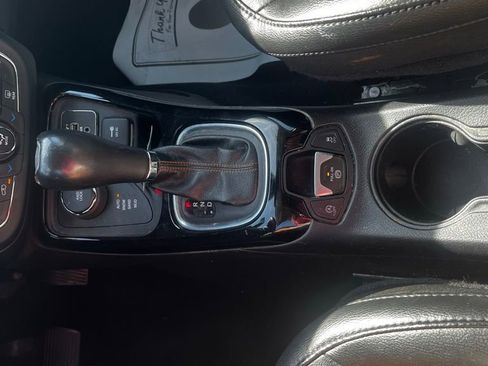 Used 2019 Jeep Compass Limited image 49