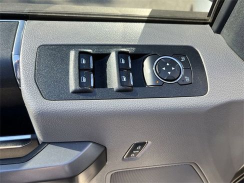 Used 2019 Ford F150 XLT w/ Equipment Group 301A Mid image 12