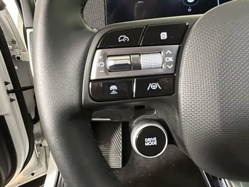 Certified 2025 Hyundai Ioniq 5 SEL AWD/4WD image 15