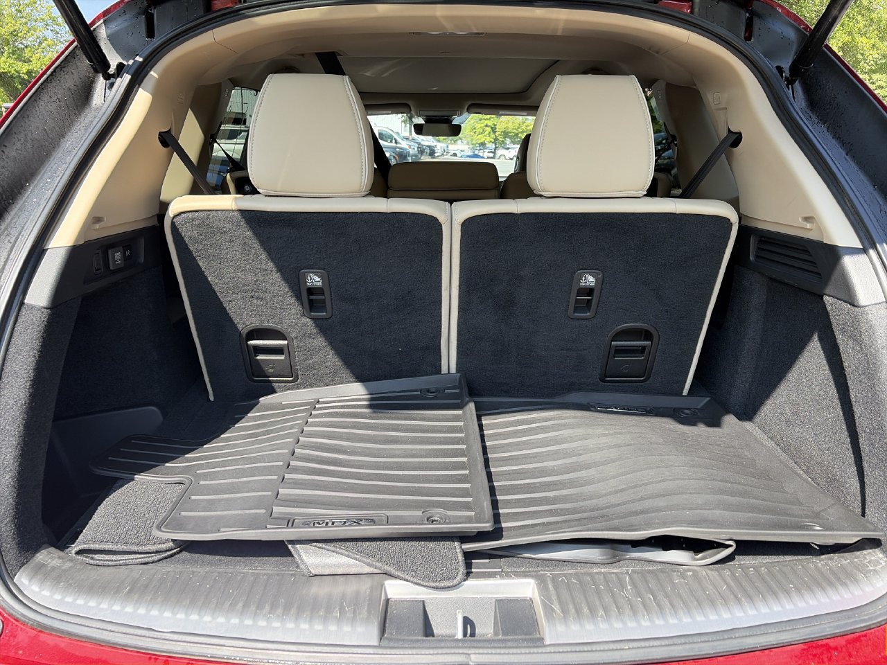 Used 2022 Acura MDX w/ Advance Package AWD/4WD image 34