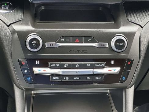 Used 2020 Ford Explorer ST image 20