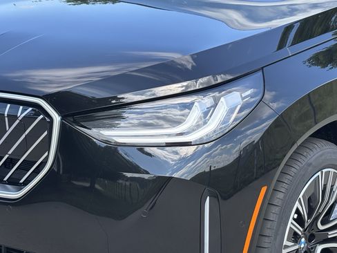 New 2026 BMW X3 xDrive30i w/ Premium Package AWD/4WD image 6
