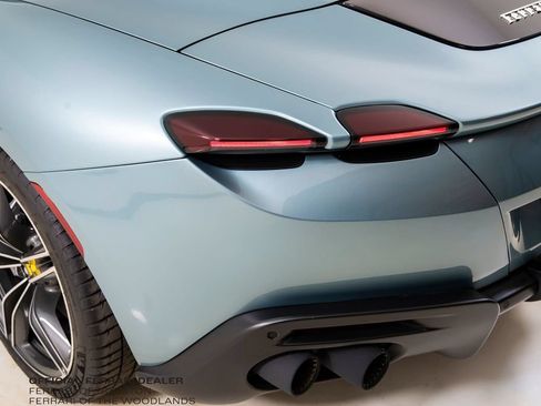 Used 2024 Ferrari Roma Spider RWD image 33