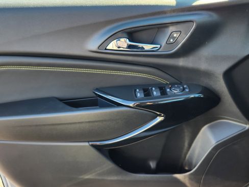 New 2026 Chevrolet Trax LT w/ Driver Confidence Package image 12