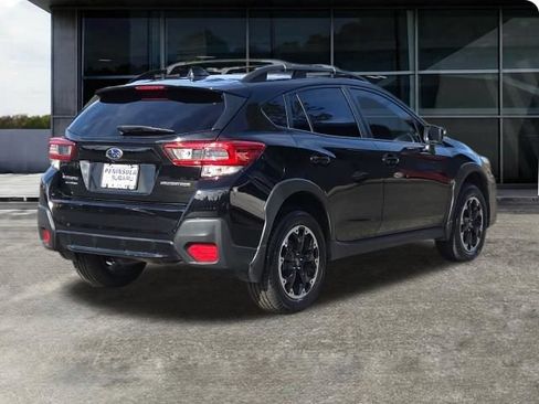 Used 2023 Subaru Crosstrek 2.0i Premium AWD/4WD image 9