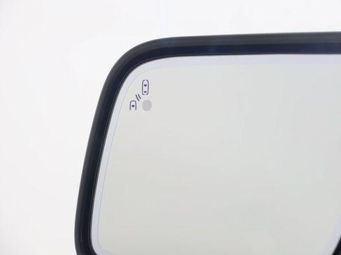 Used 2018 Ford Explorer Limited w/ Equipment Group 301A image 28