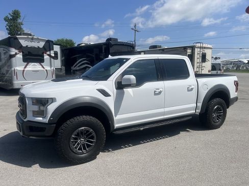 Used 2020 Ford F150 Raptor w/ Equipment Group 802A Luxury AWD/4WD image 1