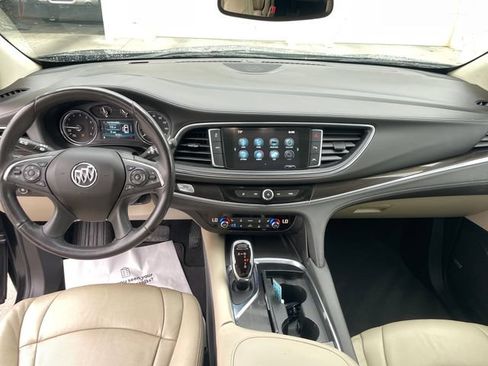Used 2019 Buick Enclave Premium AWD/4WD image 22