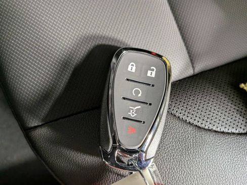 Used 2026 Chevrolet TrailBlazer RS w/ Convenience Package AWD/4WD image 32
