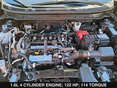 New 2025 Nissan Kicks Play S image 29