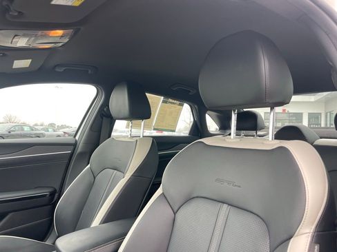 Certified 2025 Kia K5 GT-Line image 21