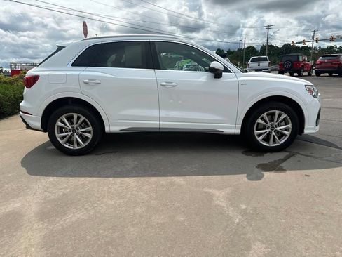 Used 2025 Audi Q3 2.0T Premium AWD/4WD image 4