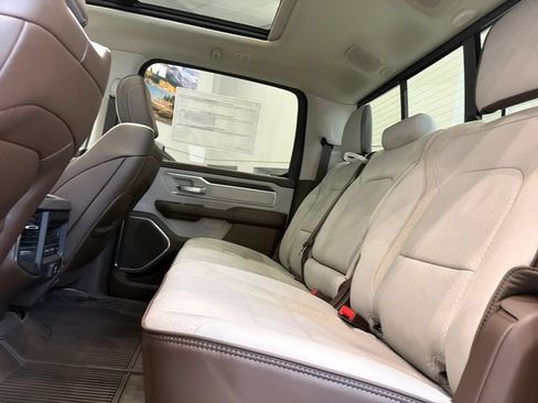 New 2027 RAM 1500 Laramie w/ Laramie Preferred Package AWD/4WD image 30
