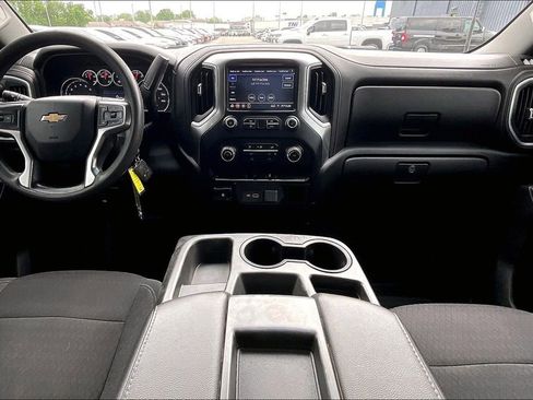 Used 2020 Chevrolet Silverado 2500 LT AWD/4WD image 19