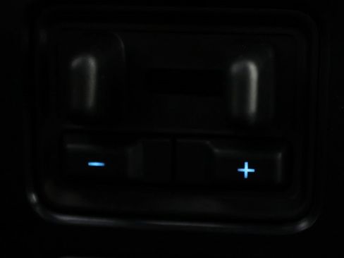 Used 2025 Ford F150 Raptor image 25