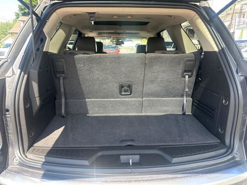 Used 2014 GMC Acadia SLT AWD/4WD image 26