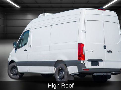 Used 2024 Mercedes-Benz Sprinter 144 Cargo image 11