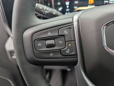 New 2026 GMC Sierra 1500 SLE w/ Preferred Package image 18