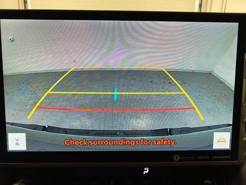 Used 2024 Toyota Tundra Limited w/ Power Package image 27