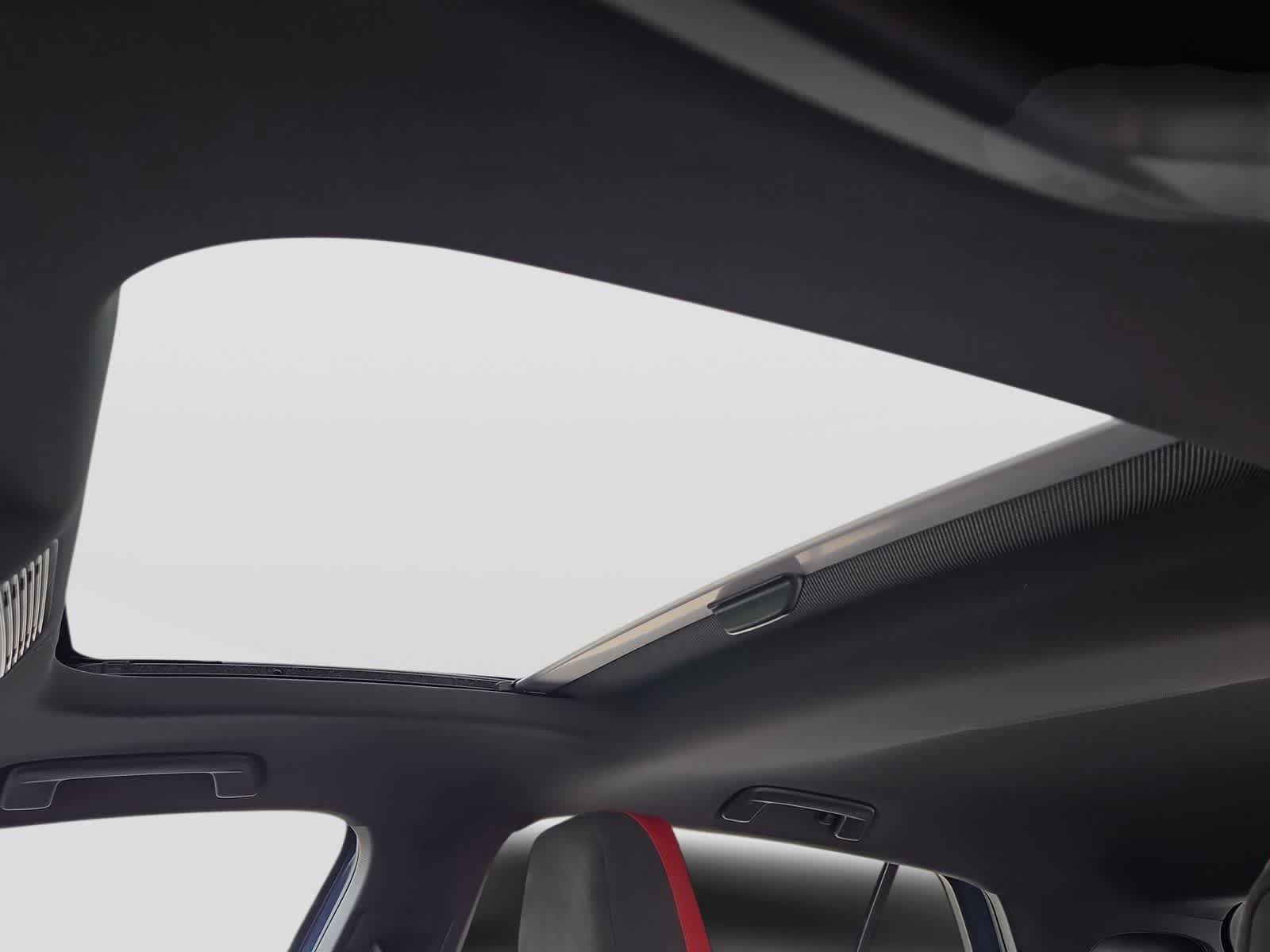 New 2026 Volkswagen GTI SE FWD image 19