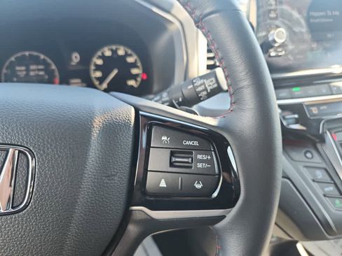 Certified 2025 Honda Odyssey Sport-L image 32