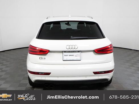 Used 2015 Audi Q3 2.0T Prestige w/ Prestige Package image 31