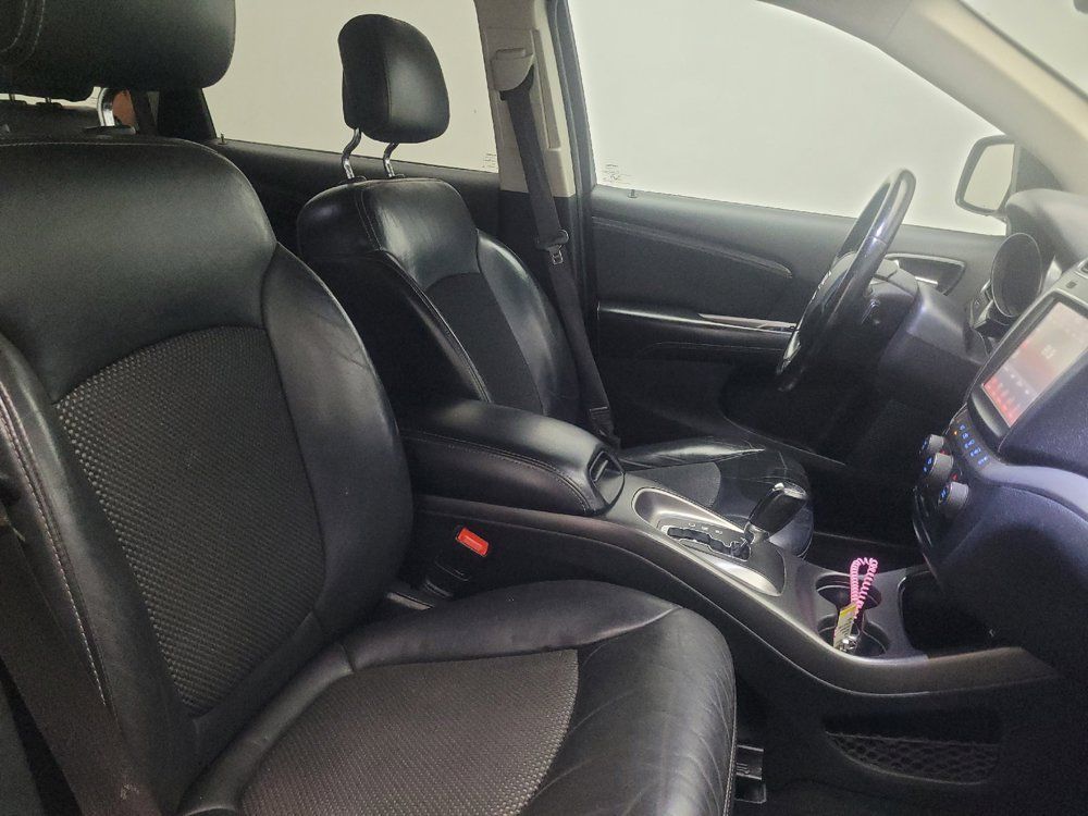 Used 2020 Dodge Journey Crossroad FWD image 21