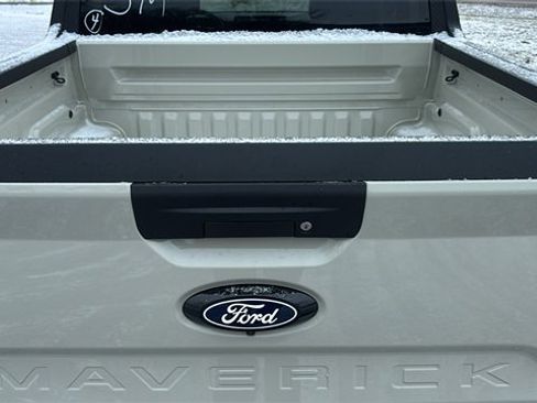 New 2025 Ford Maverick XLT w/ Equipment Group 301A image 31